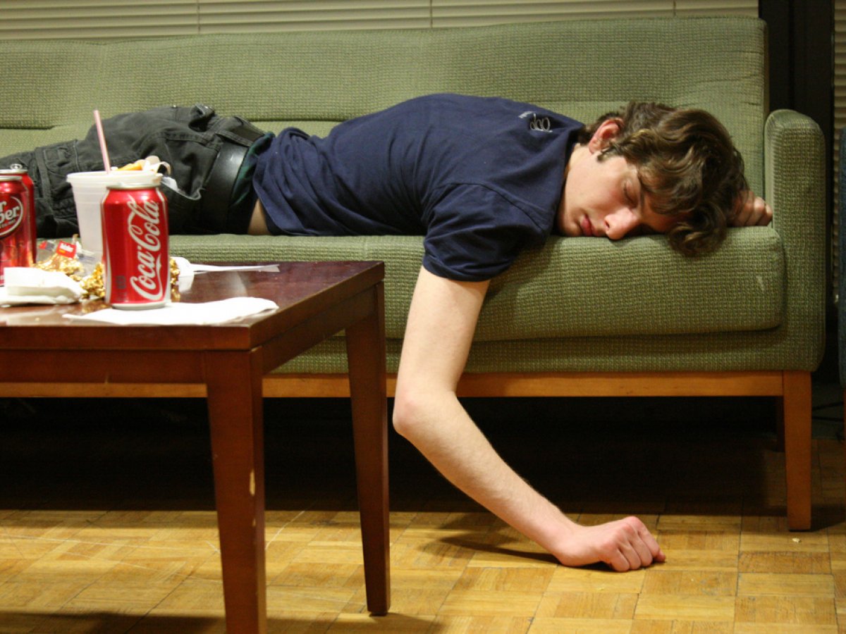 How to get enough sleep in a dorm room US College Expo